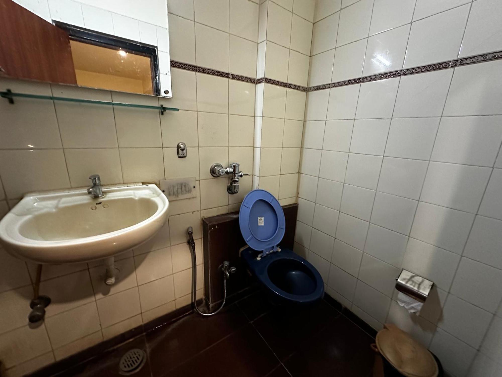 The Saffron Suites Sasupāda Kültér fotó